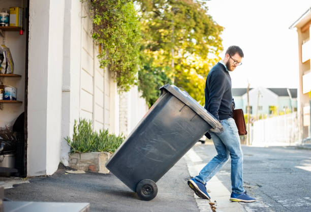 Best Attic Cleanout Services  in Venetian Vlage, IL